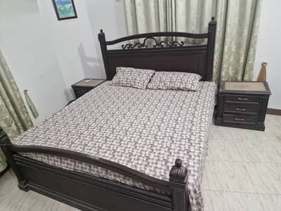 Double bed set for sale