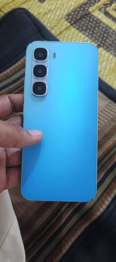 Infinix Hot 60 Pro(8+8/128) 3 month warranty