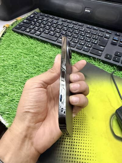 Apple iPhone 14 Pro full box factory 256gb sim time