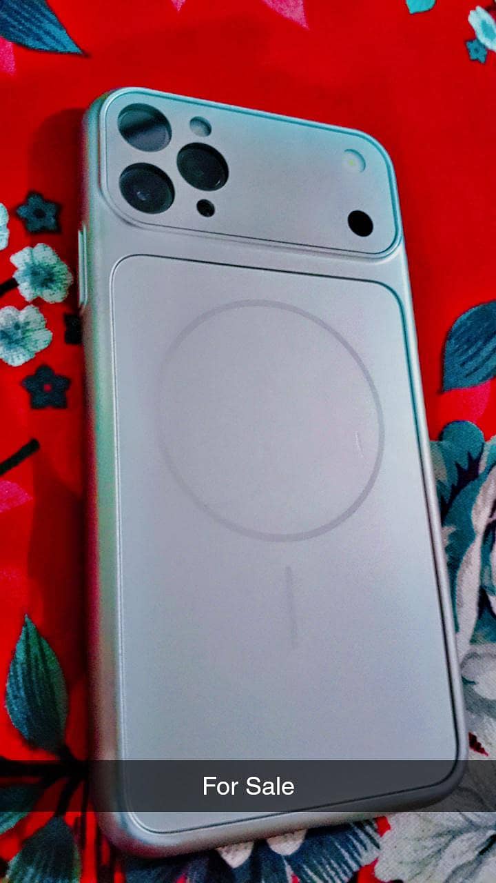 Apple iPhone 11 Pro Max 0