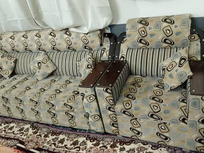 Sofa set
