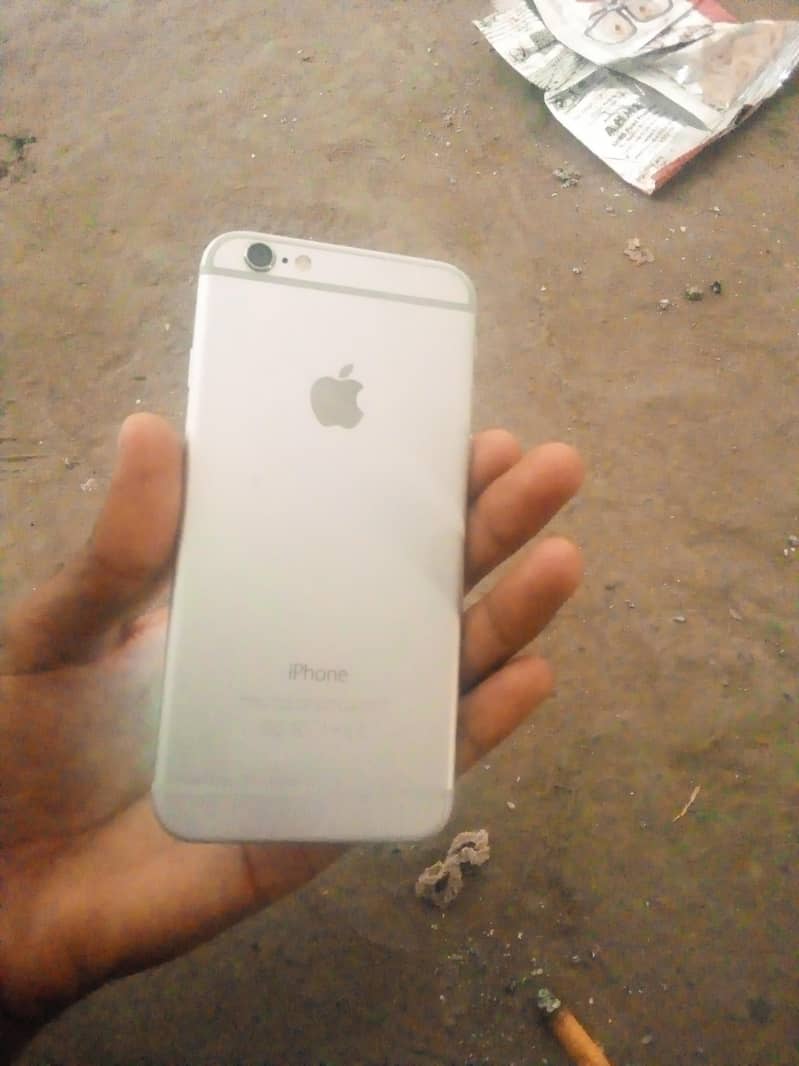 Apple iPhone 6S 2
