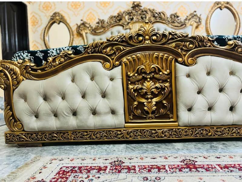 Crown Bed Set 2