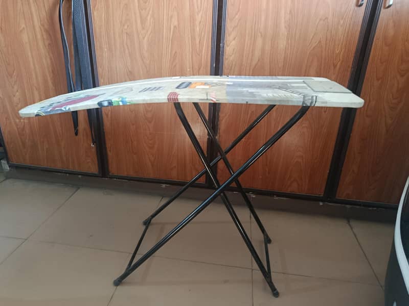 foldable iron stand 2