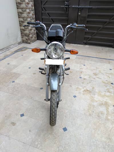 Suzuki GD110HU 2014/15