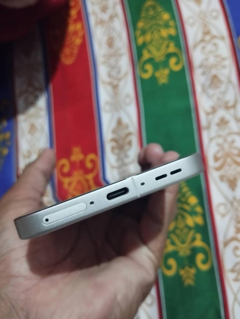 Realme GT 8 12GB/256GB | 100% Genuine | 100W SuperVOOC Charger 3