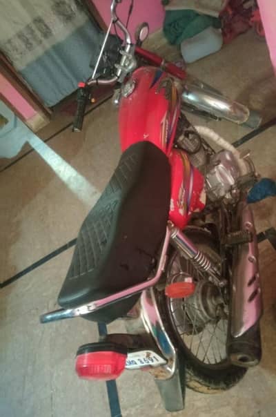 ud 125 85k urgent sale