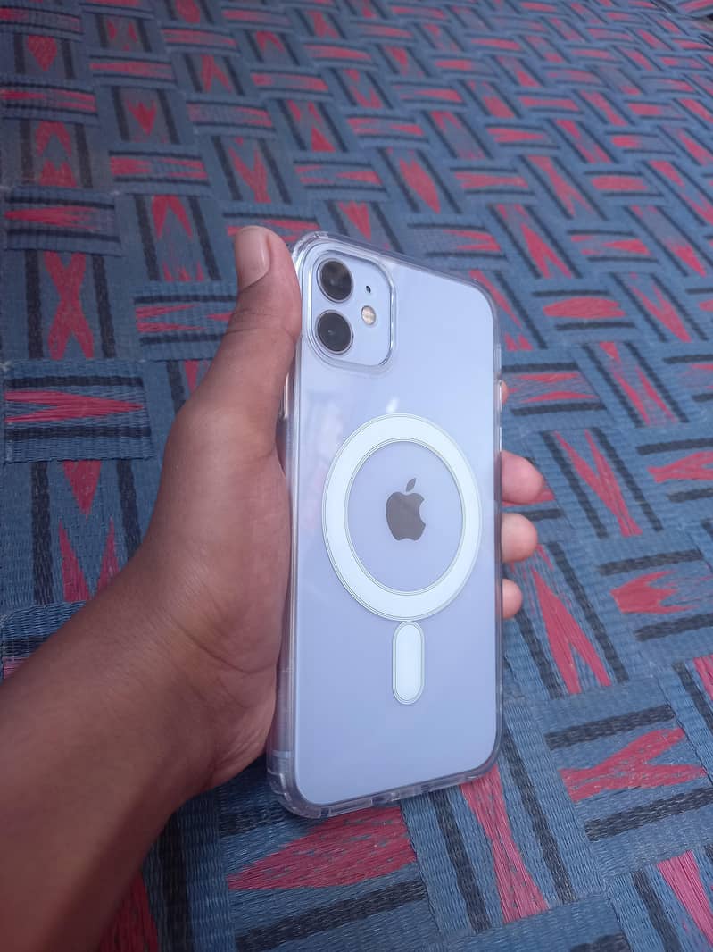 Apple iPhone 11 8