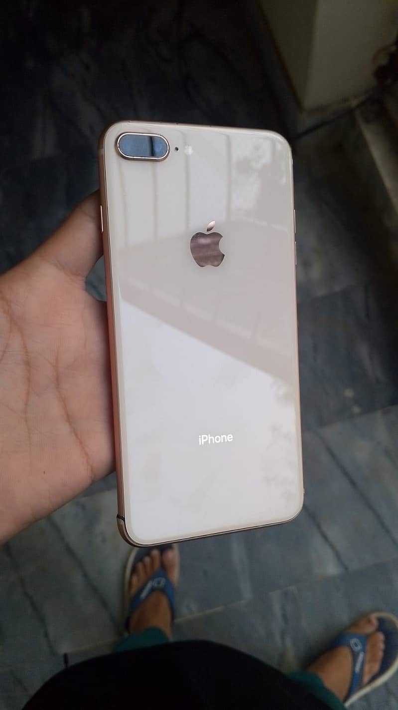 Iphone 8 plus 1
