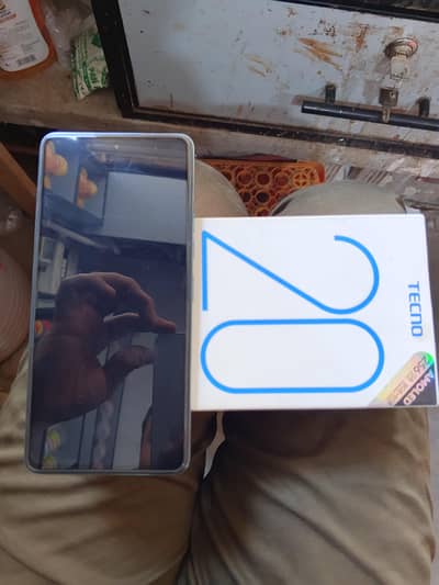 Tecno CAMON 20