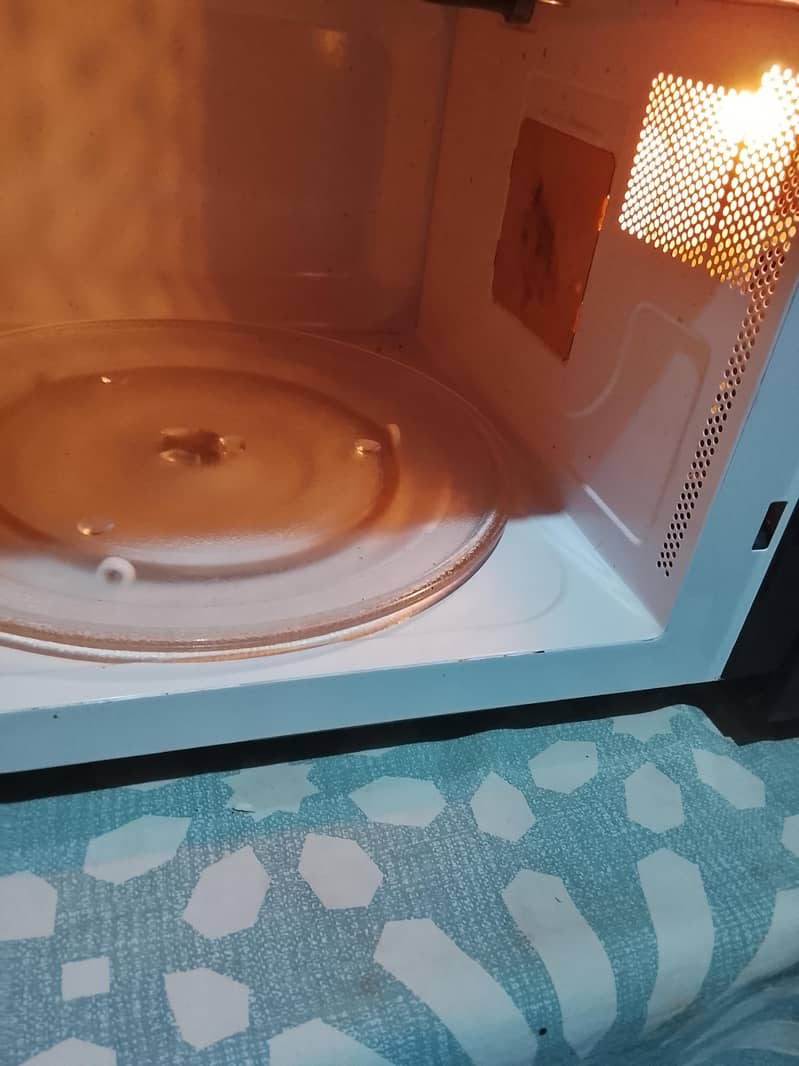 microwave and grill 6