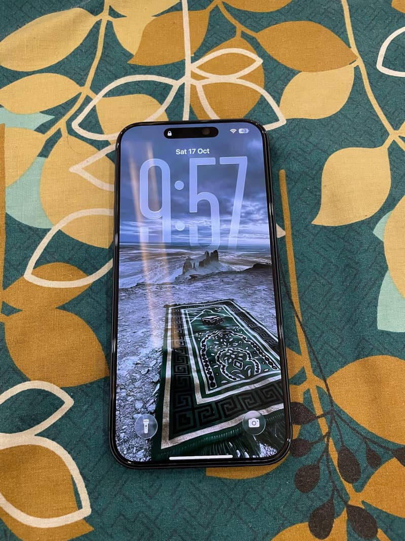 Apple iPhone 17 Pro Max 1