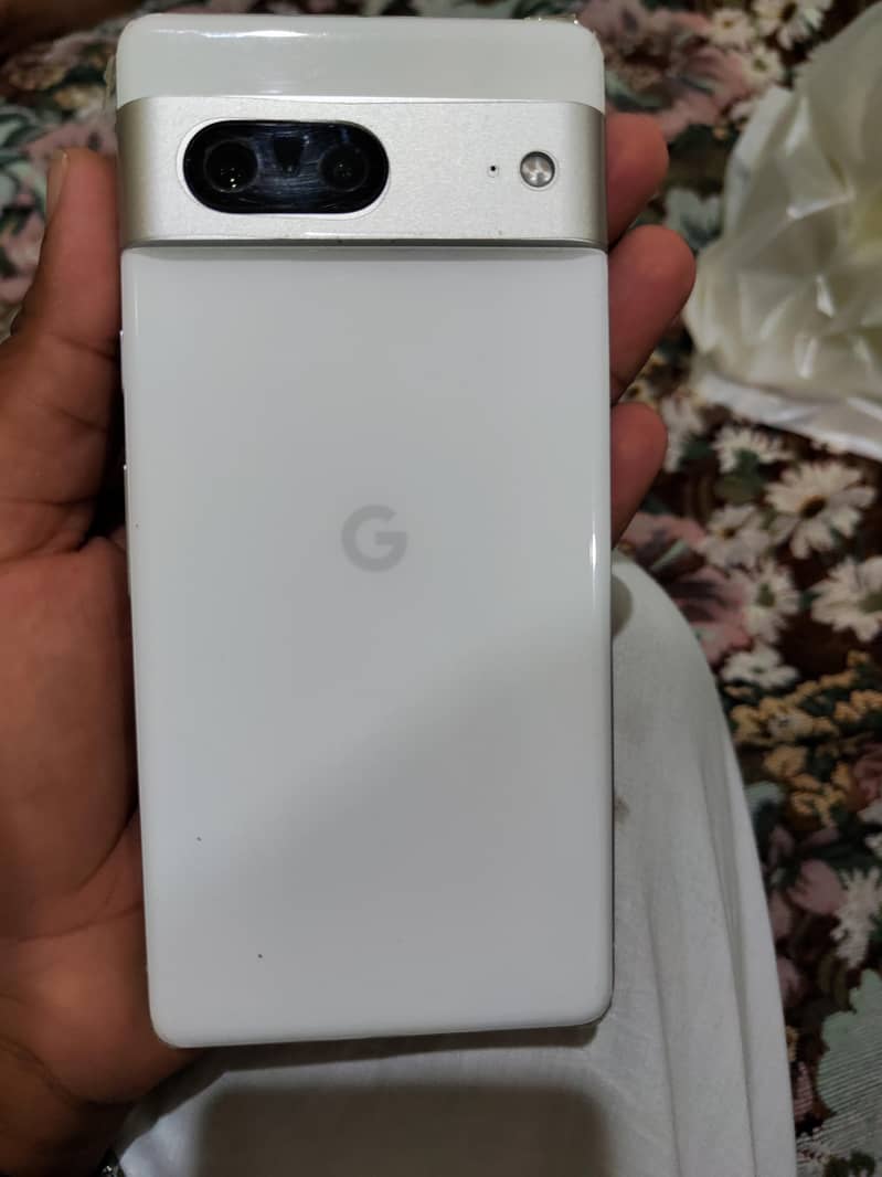 Google Pixel 7 2