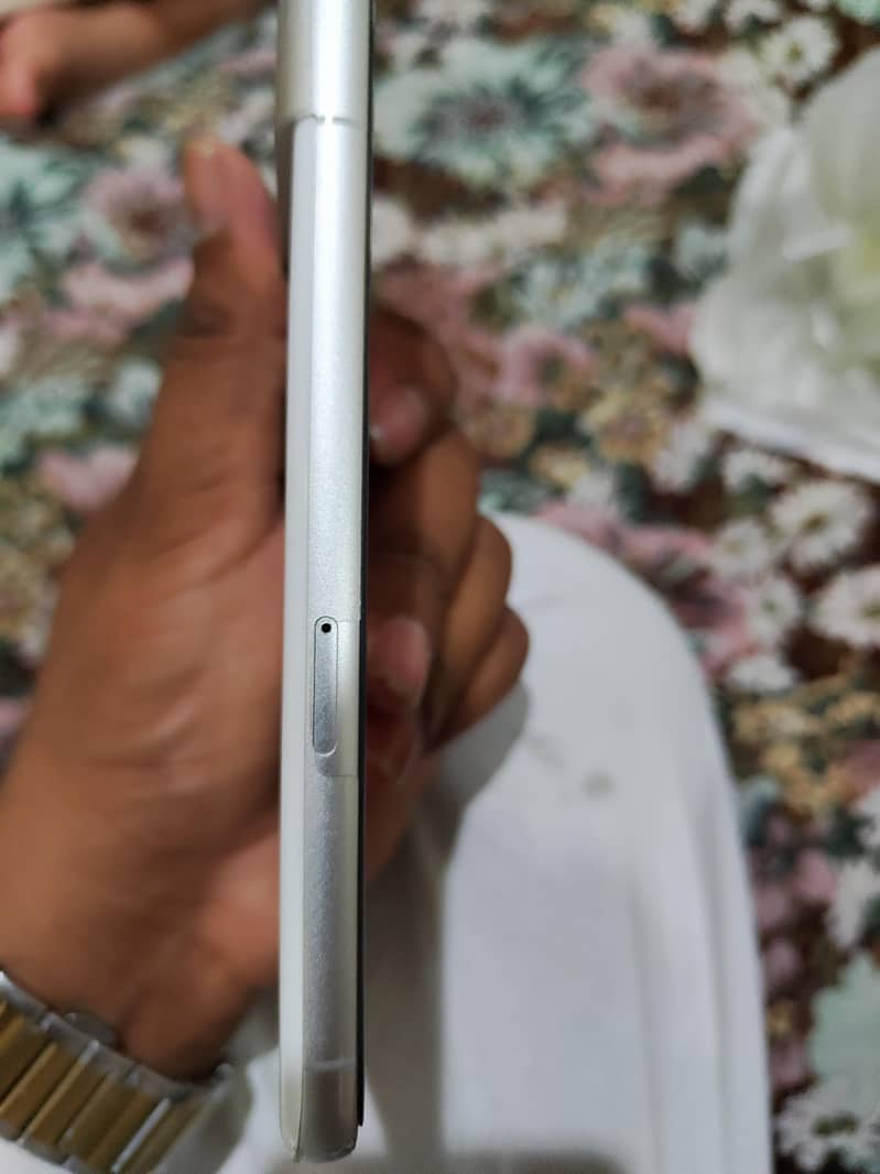 Google Pixel 7 3
