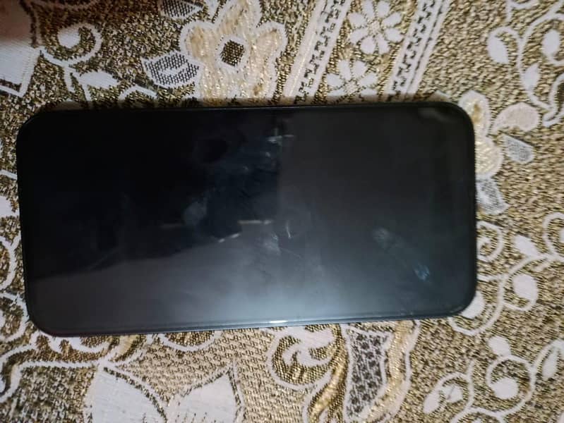 Apple iPhone 13 2