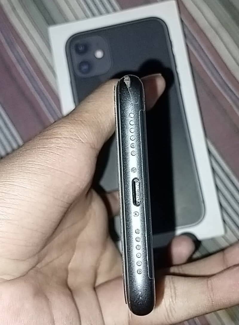 Apple iPhone 11 6