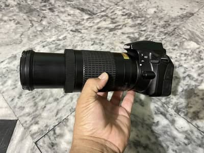 Nikon d3300 body with af-p 70-300mm ed vr lens and accessories