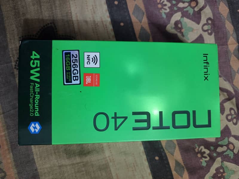 Infinix Note 40 6