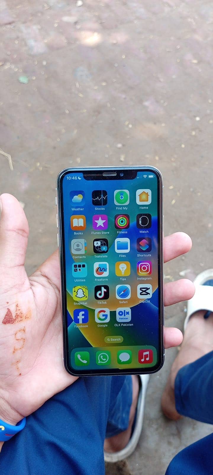 Apple iPhone X 5