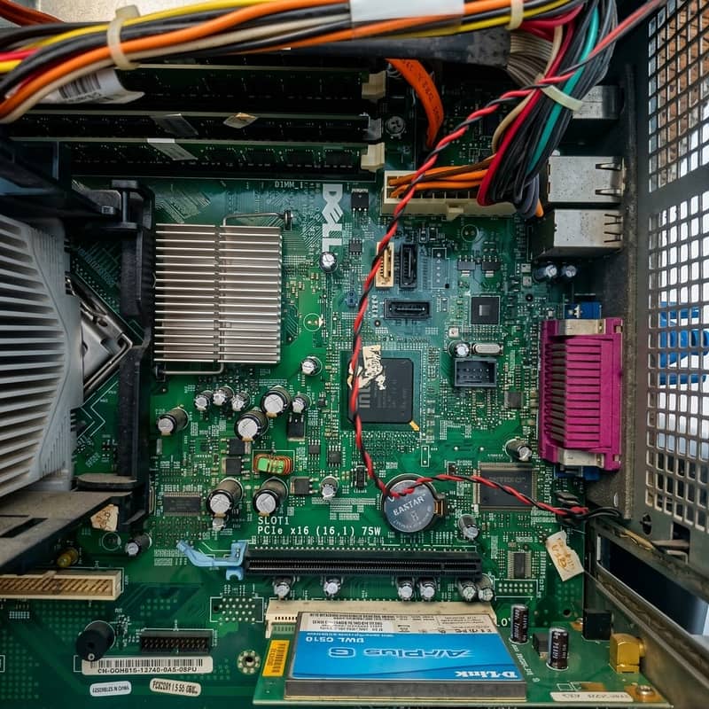 Dell OptiPlex Desktop Tower PC 2