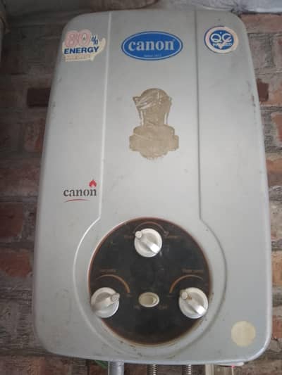 Canon instant Geyser LGP