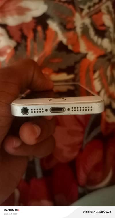 Apple iPhone 5 SE