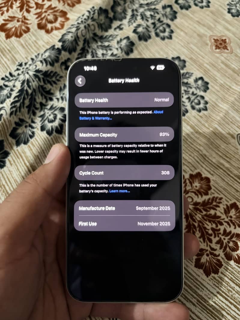 Apple iPhone 17 Pro Max 4