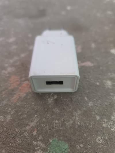 یو ایس بی وال چارجر (USB Wall Charger) - 5V 1.5A - اچھی حالت
