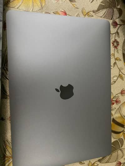 Macbook Air M1 for sale in best condition