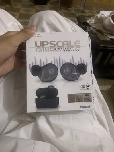 UPSCALE WIRELESS AIRPODS