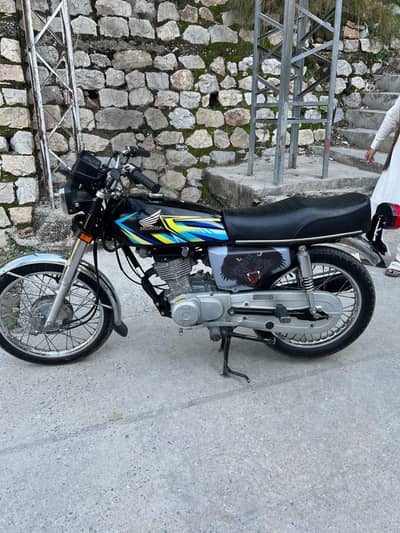 2013 model bike all genuine double Saman genuine 10 by 9