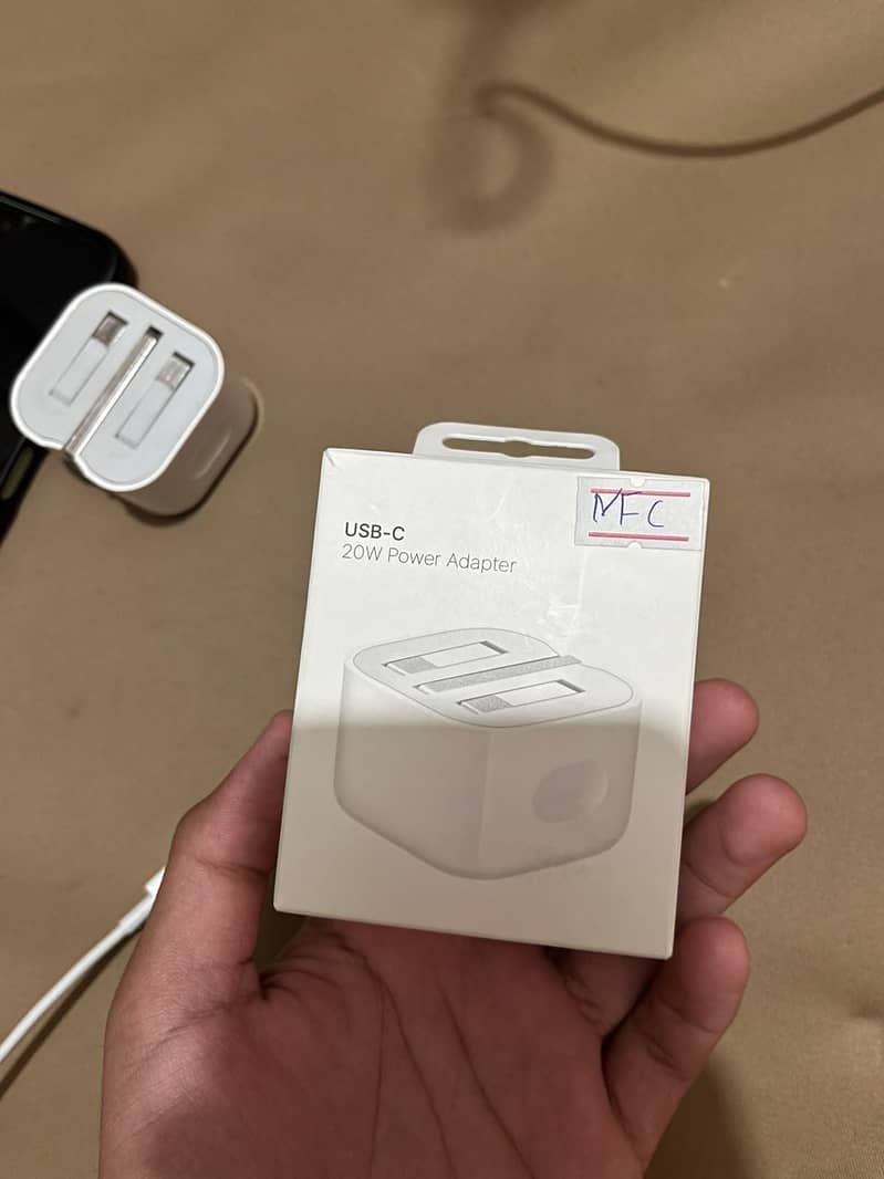 Apple iPhone 13 1