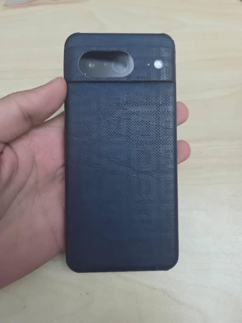 Google Pixel 8 3