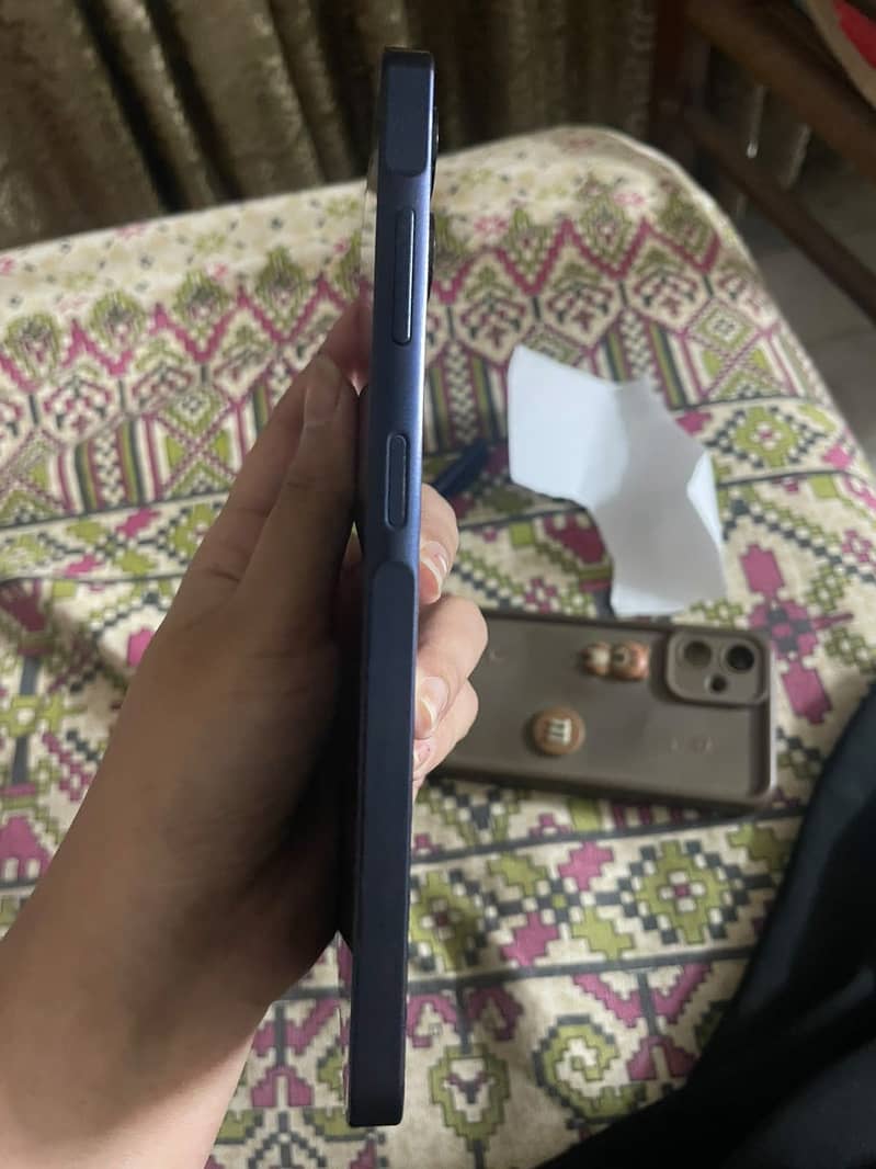 Samsung Mobile A06 1