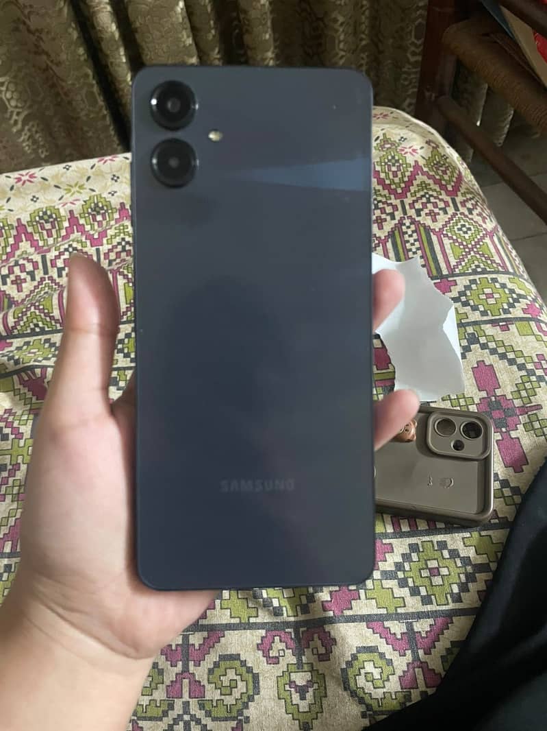 Samsung Mobile A06 4