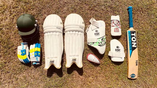 ​ Complete Cricket Kit for Sale – Good Condition!
