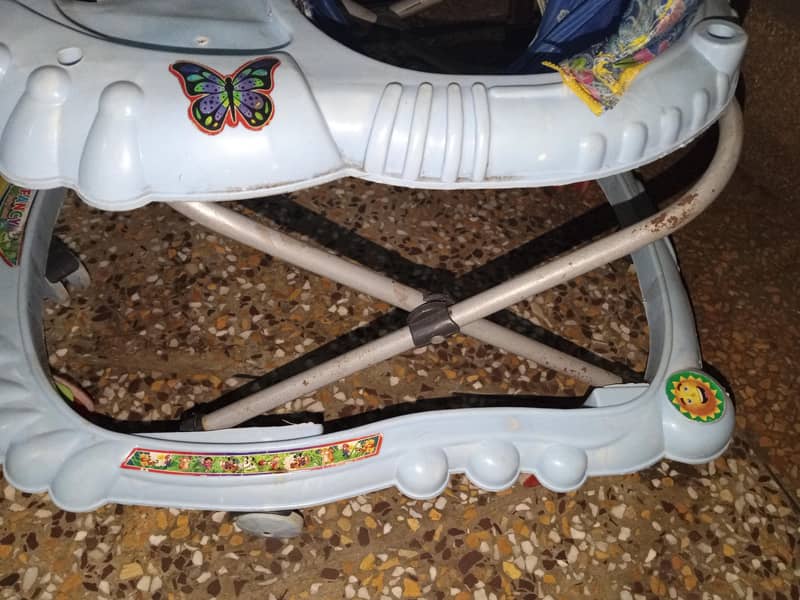 Baby walker 3