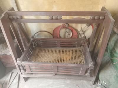 Wooden Bay Cradle