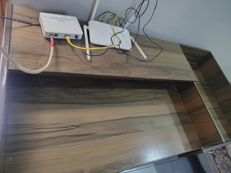 Computer Table 2