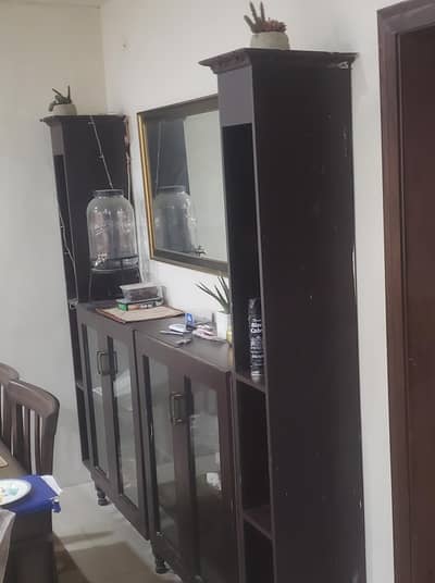 DISH WARDROBE