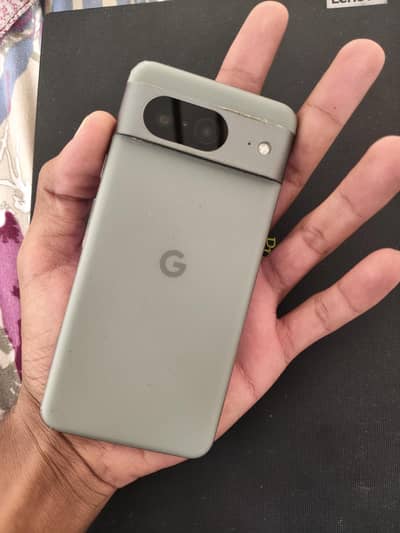 Google Pixel 8