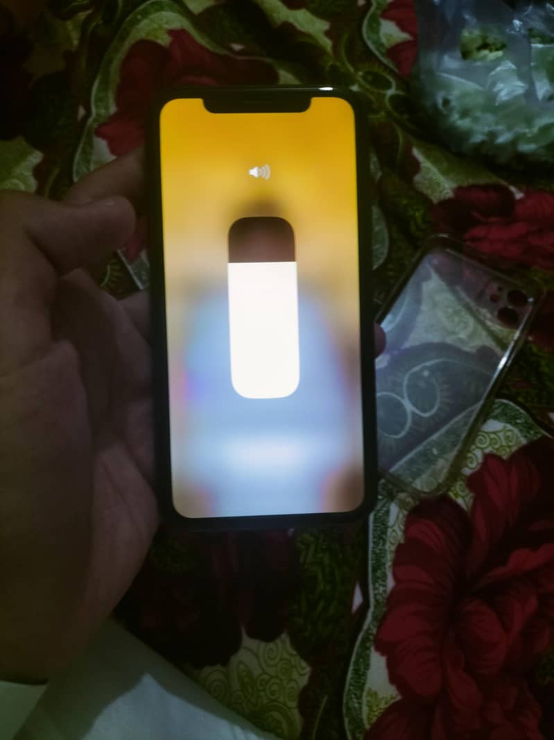 Apple iPhone 11 2