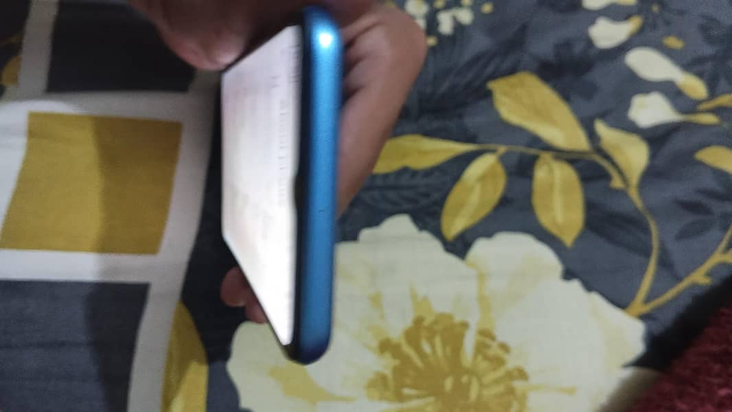 Realme C11 3
