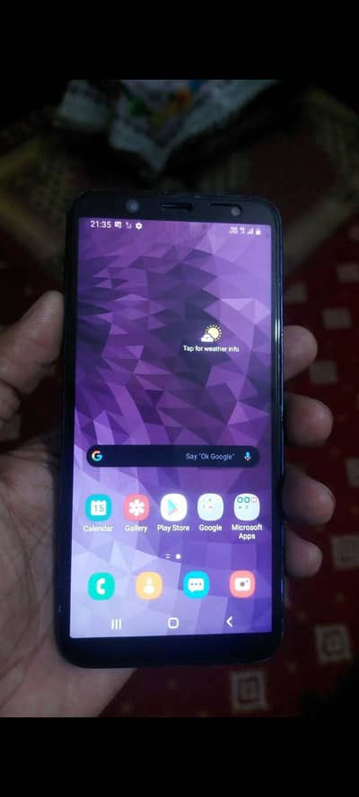 Samsung Mobile J6