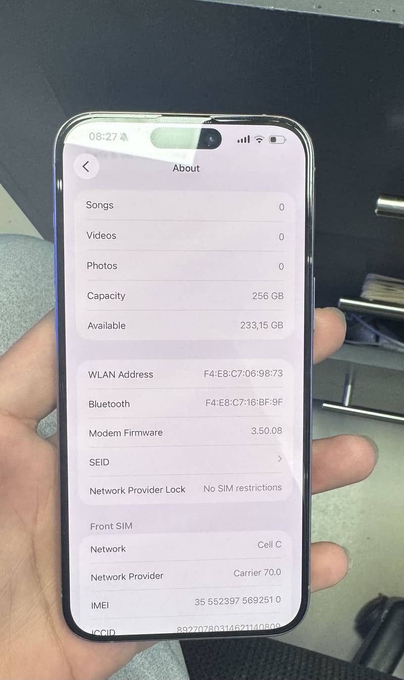 Apple iPhone 15 Pro Max 3