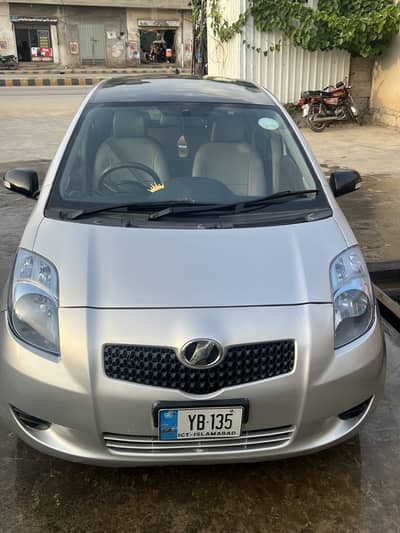 Toyota Vitz 2008