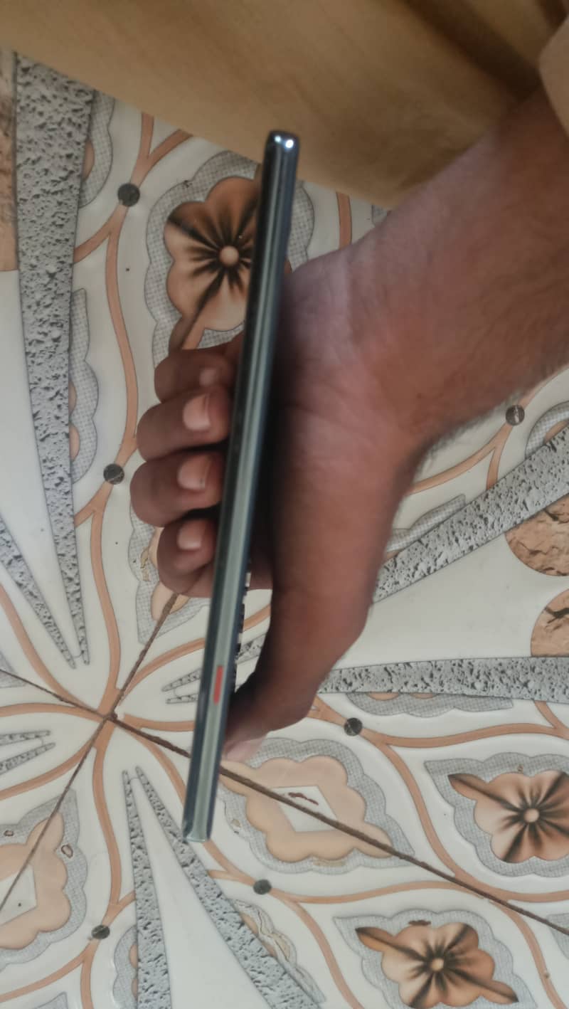 Tecno CAMON 40 Pro 3