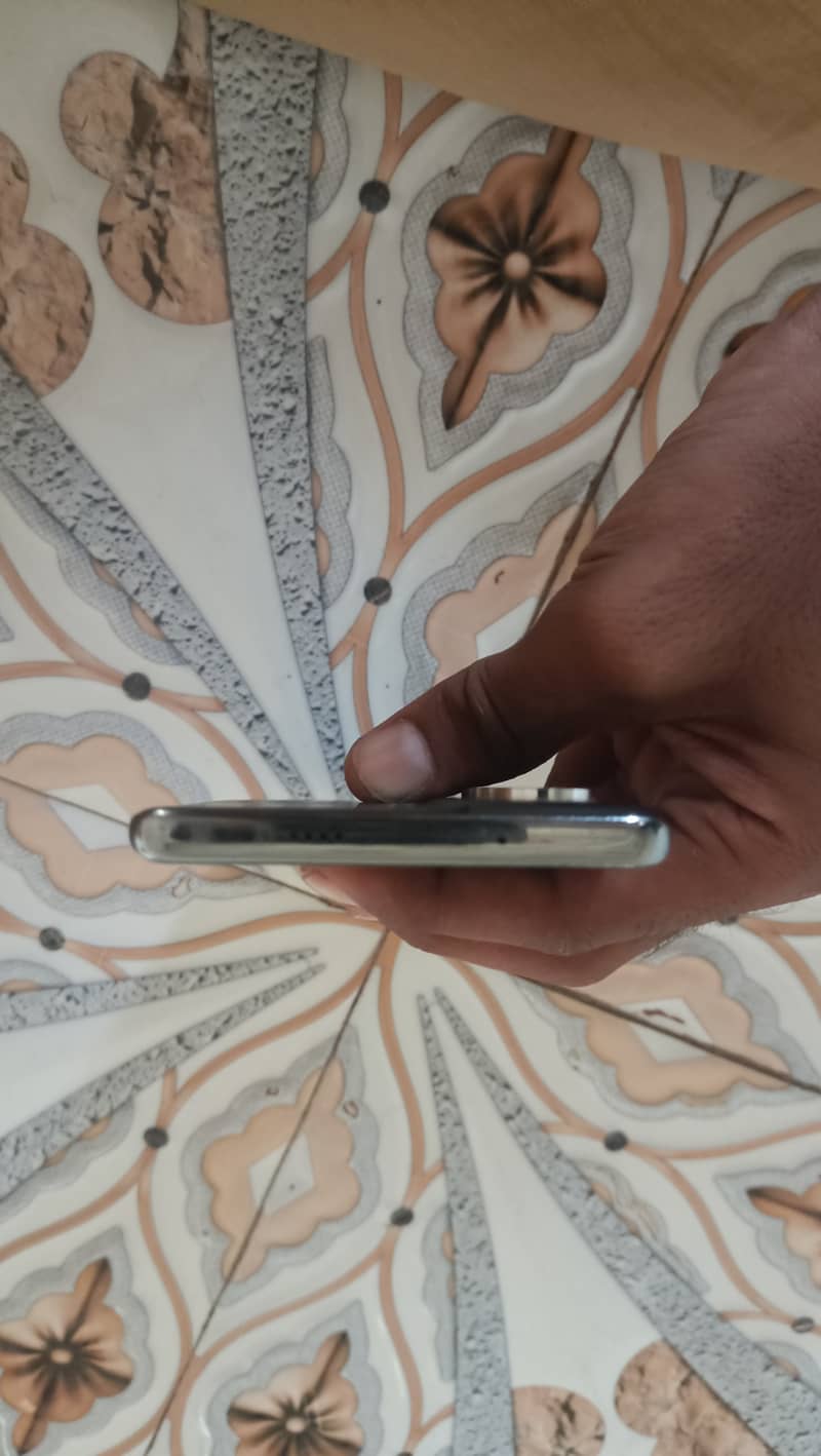 Tecno CAMON 40 Pro 5