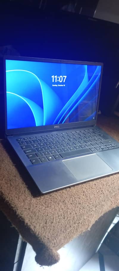 Dell latitude 3301 i5 8th generation 8gb Ram (without ssd)