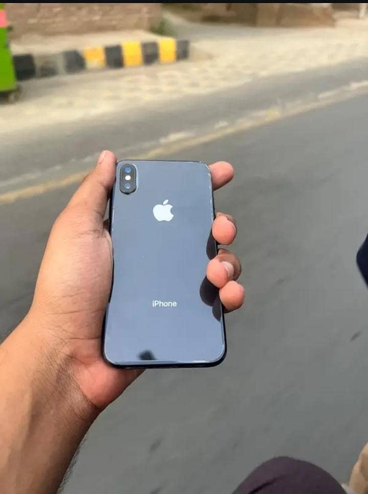 Apple iPhone X 1